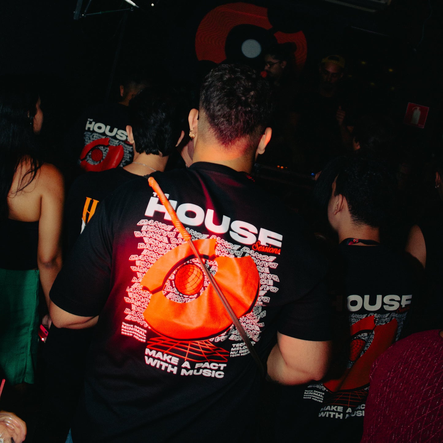 Camiseta Oversized - Drop 2025 Underground